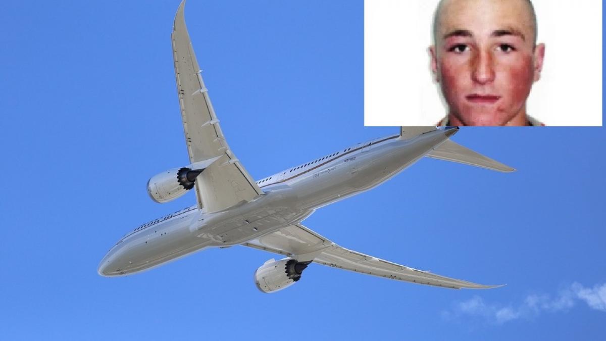 andrei tanarul roman care a zburat de la viena la londra agatat de trenul de aterizare al unui