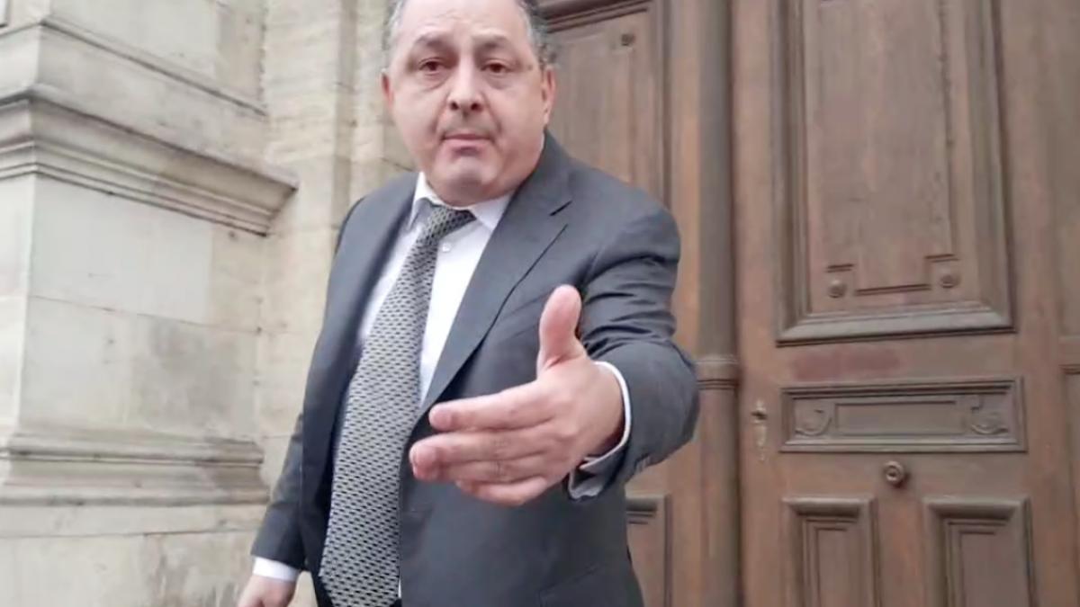 marian vanghelie urmarit penal pentru trafic de influenta si instigare la abuz in serviciu