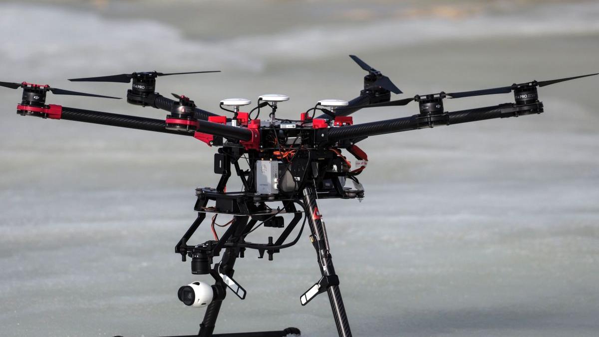 rusia ucraina invazie arme drone militare forpost r inokhodet bombe incendiare izvestia