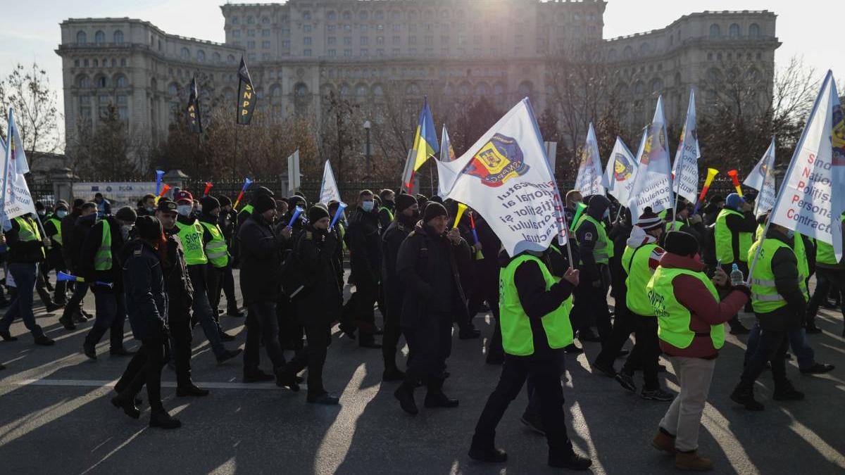 salariatii din invatamant vor intra in greva saptamana viitoare