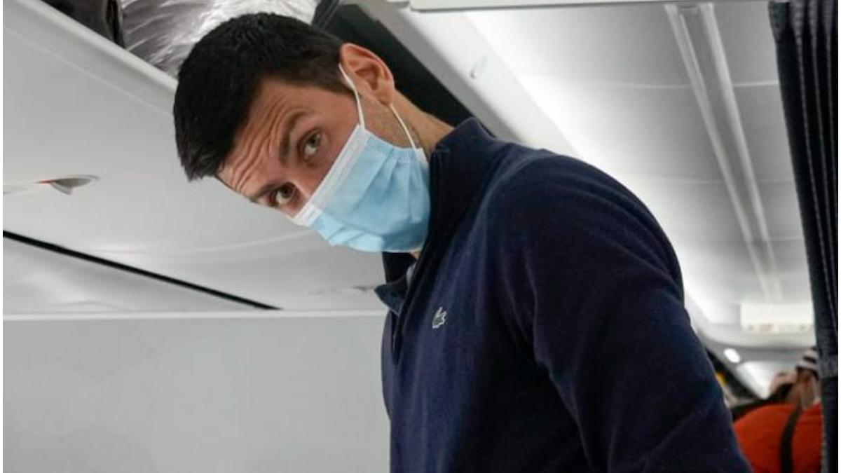 novak djokovic asteptat ca un erou serbia