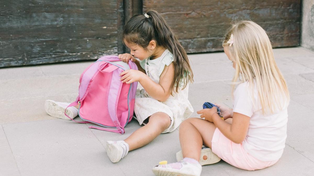 dat seama parinti fetita lor abuzata sexual gradinita suceava