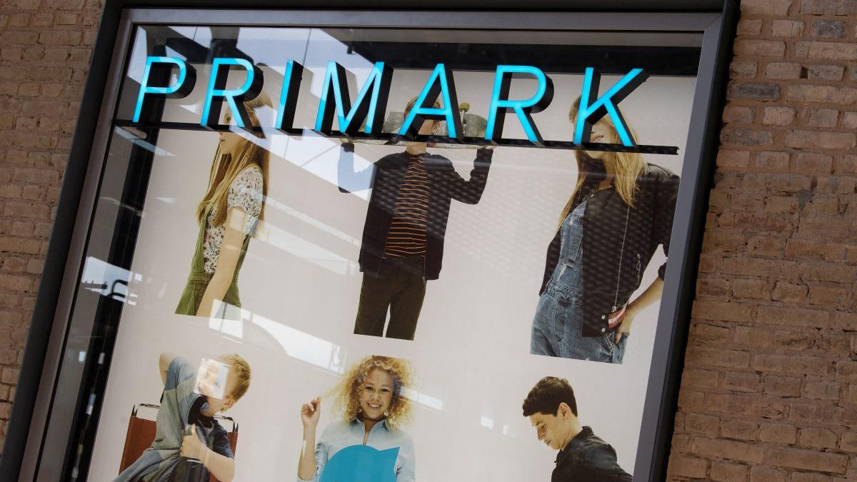 primark deschide magazin romania