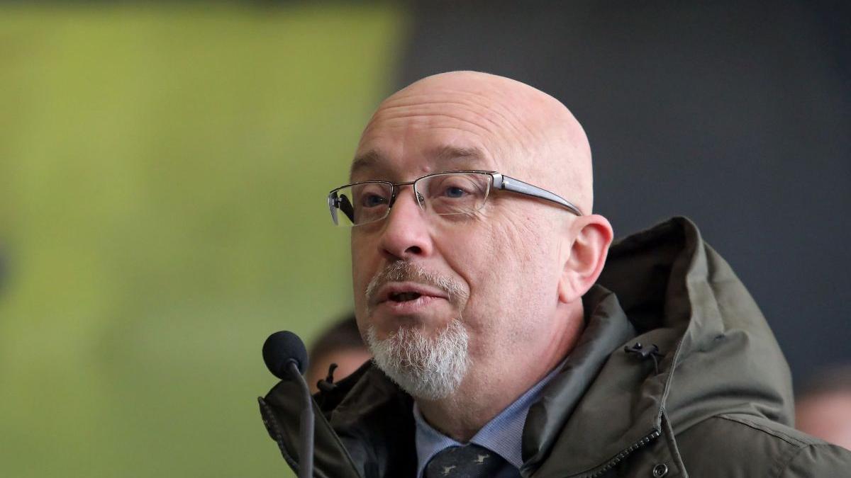 ucraina ministrul apararii oleksii reznikov grup de atac rusia