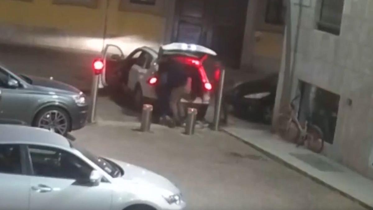 doi romani italian seamana tiziano ferro tunuri italia