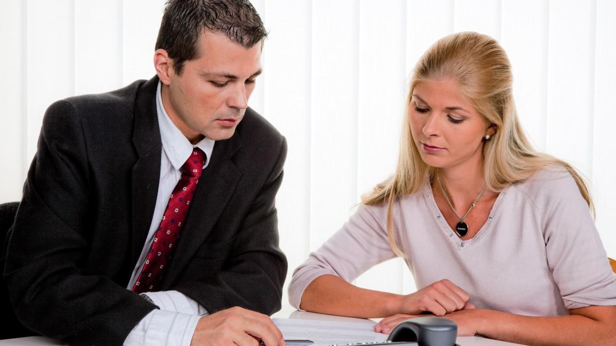 poza costum baie cerinta angajare investigatie ministerul muncii italia