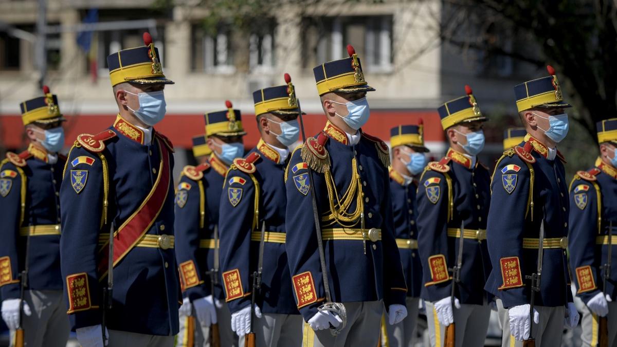stagiul militar voluntar noua propunere mapn