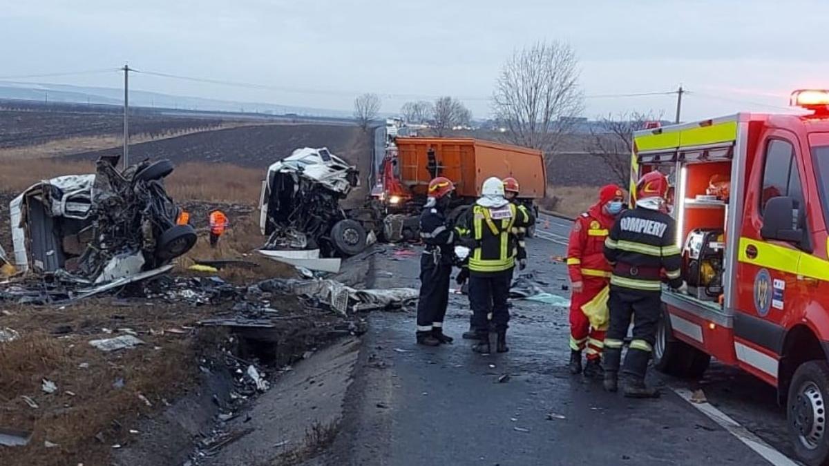 ministerul interne apel disperat facebook accident 7 morti iasi