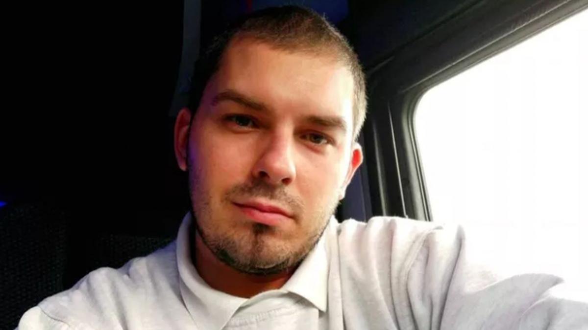 Bogdan, un tânăr român, șofer de TIR, a fost ucis în timpul furtunii Malik, în Marea Britanie