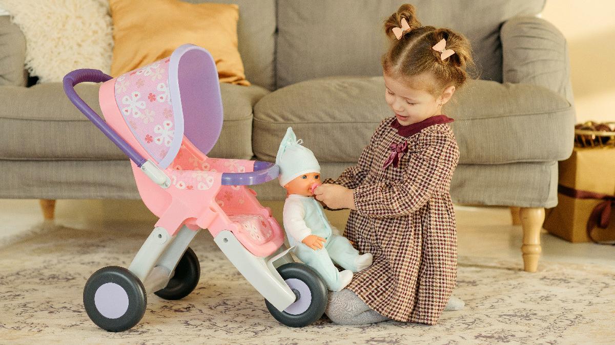 neurocercetatori despre efectele jocurilor cu papusi asupra copiilor