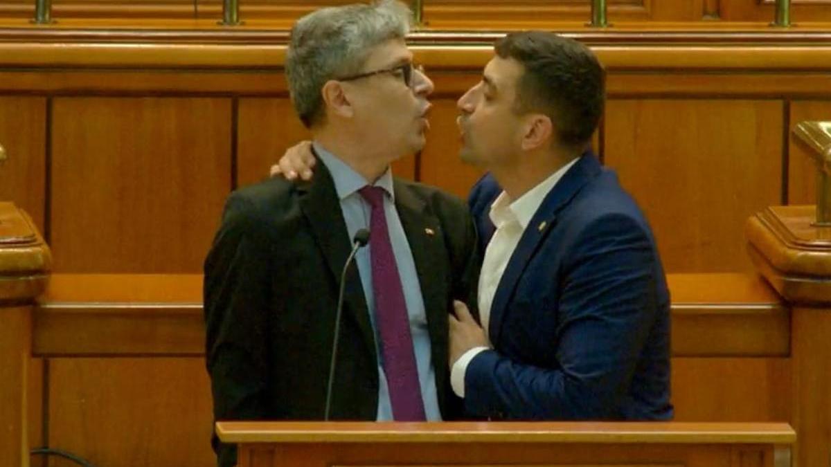 virgil popescu luat gat simion tribuna parlamentului