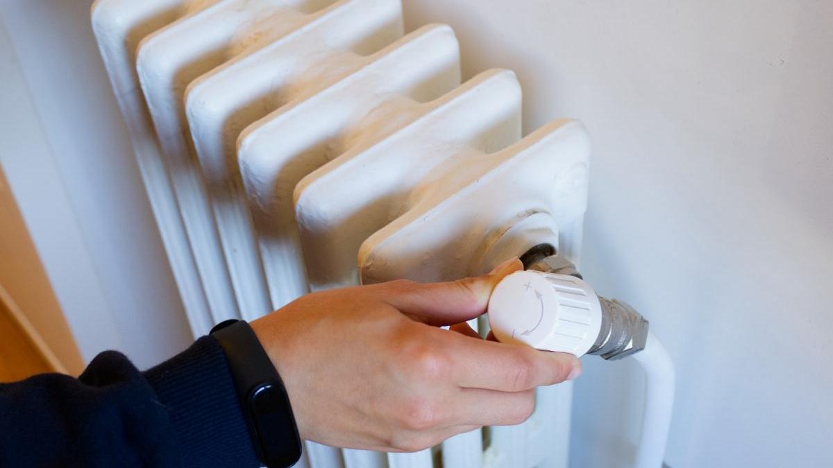 oras romania furnizare caldura locuitori primarie bani gaze