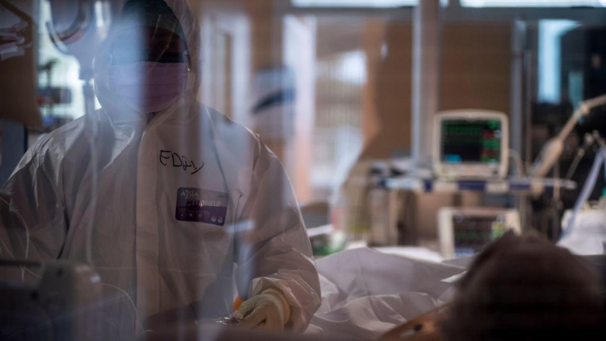 tanar 25 ani confirmat covid murit