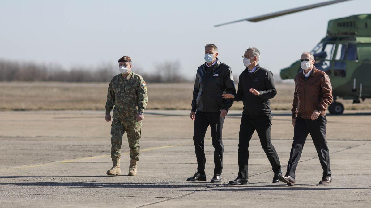 secretar general nato jens stoltenberg klaus iohannis
