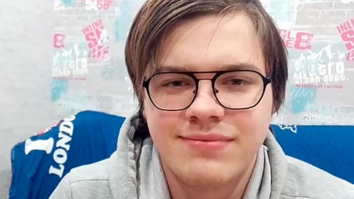 adolescent condamnat 5 ani inchisoare antrenat terorism minecraft