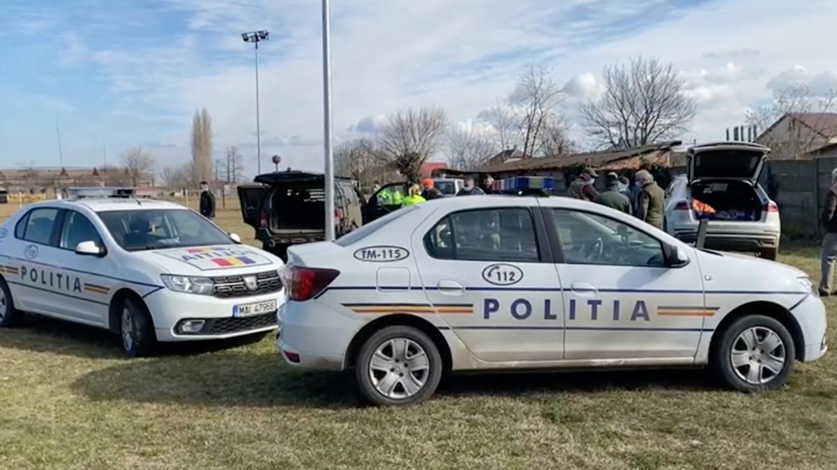 gravida salvata politisti voia arunce pod ialomita