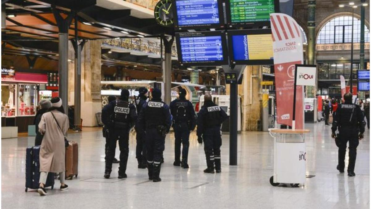 barbat impuscat mortal paris atac polititsti