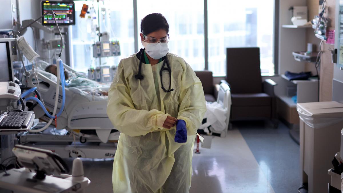 tanar alba confirmat covid a murit