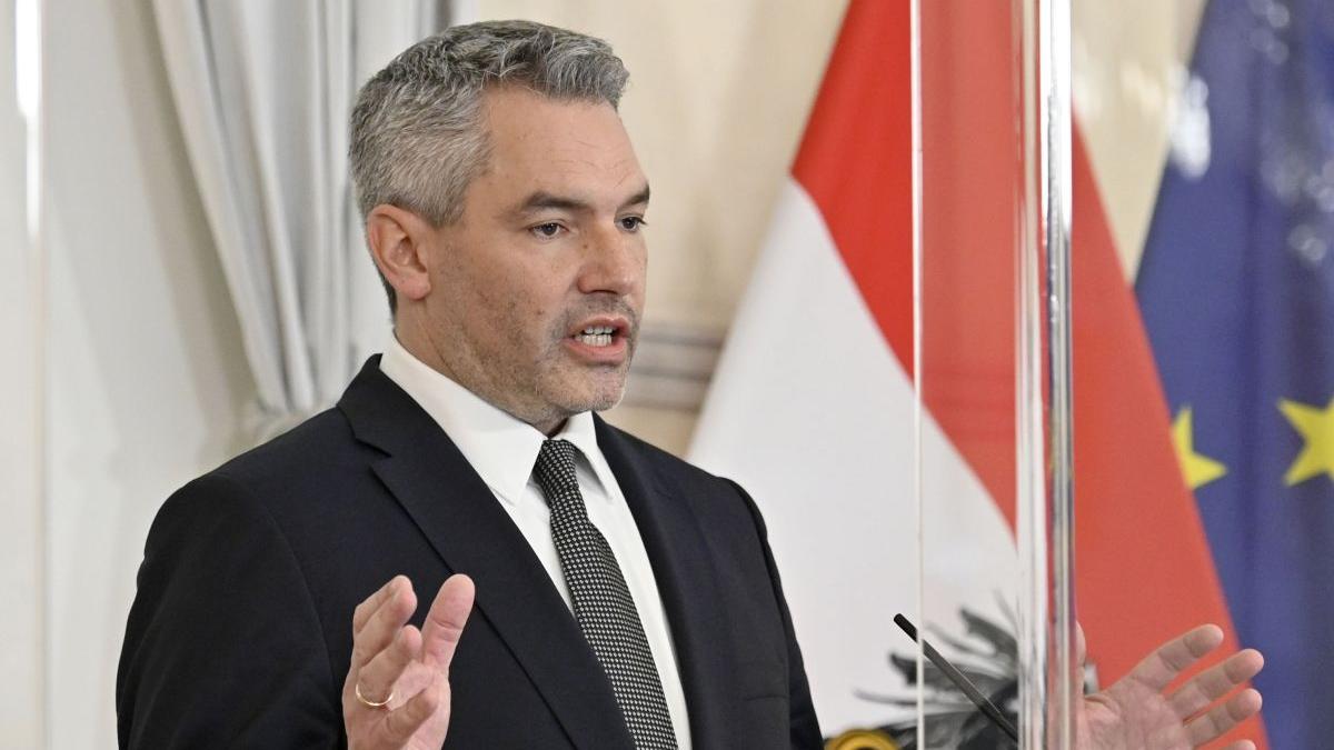 austria restrictii covid pandemie vaccinare obligatorie karl nehammer