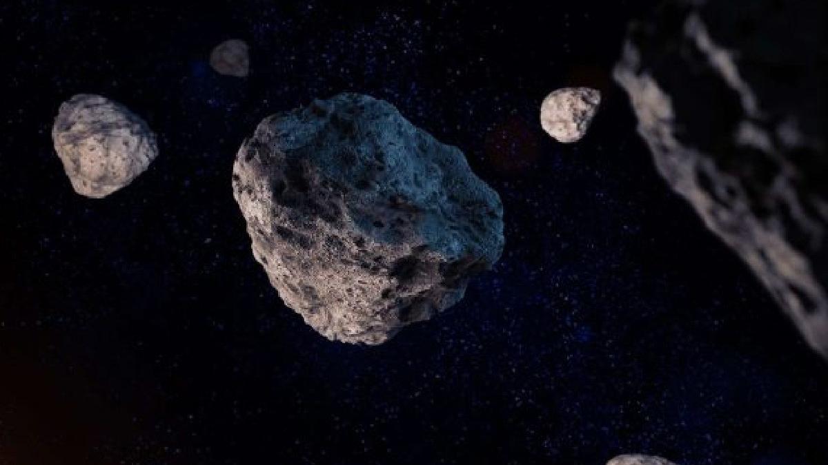 descoperire asteroid satelit 130 elektra sistem solar