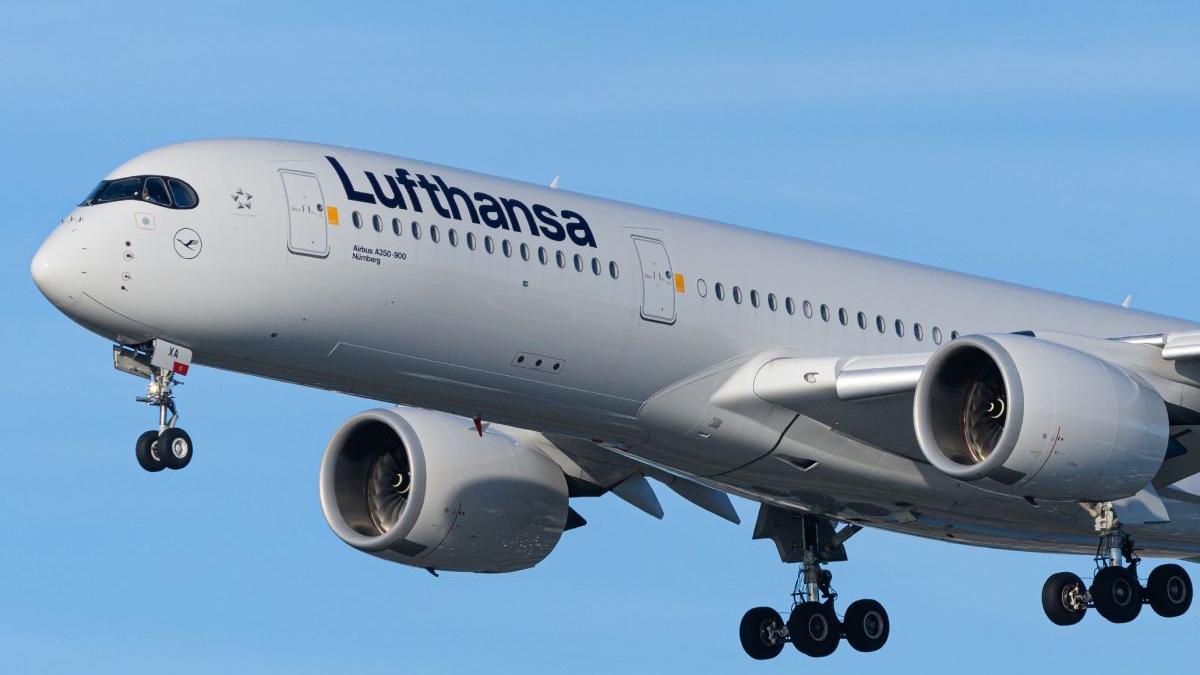 lufthansa austrian airlines suspendat zboruri kiev