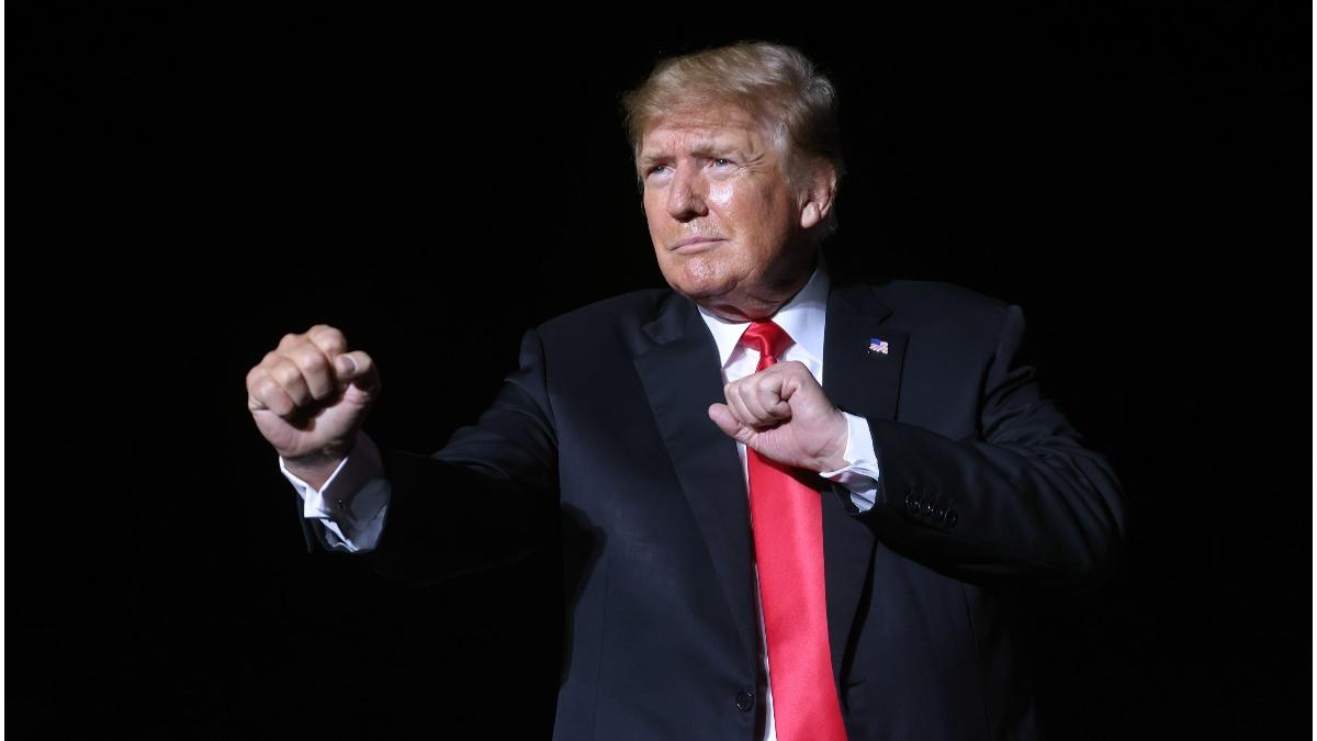 interzis facebook twitter donald trump propria retea socializare