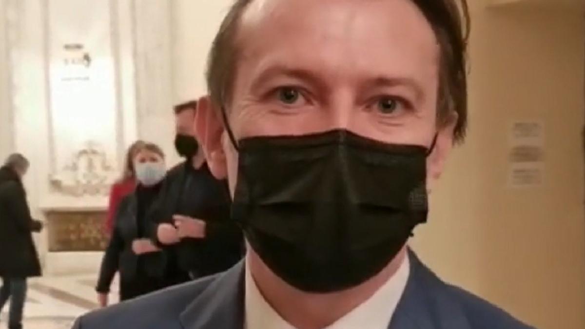 politicieni cumparaturi mancare carburanti