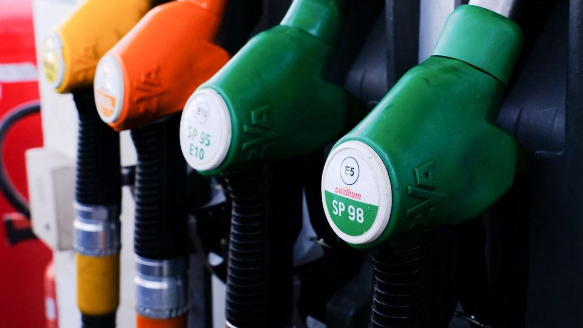 petrol gaze pret vladimir putin ucraina trupe invazie