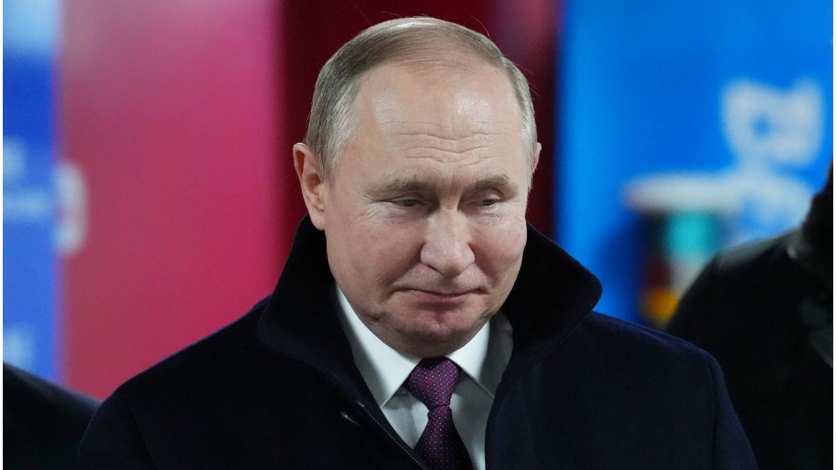 vladimir putin cerut parlament permisiune folosire armata strainatate