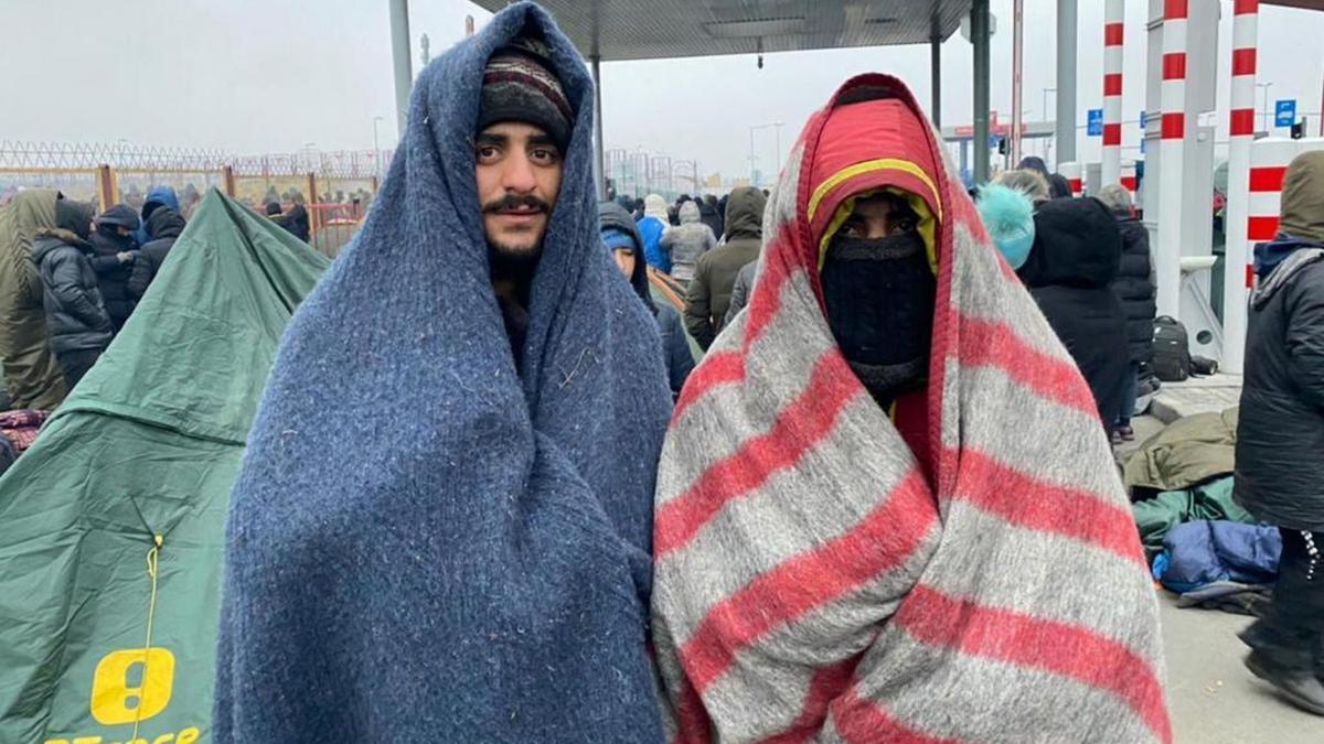 cati refugiati poate primi romania