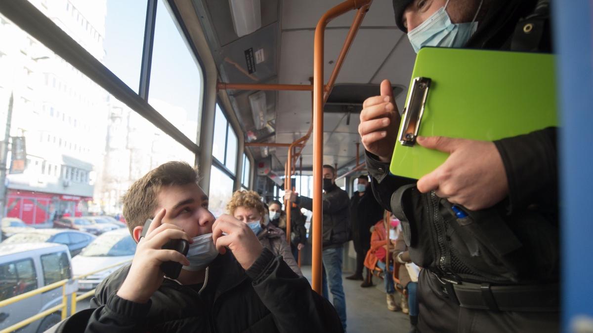 prima amenda nepurtarea mastii anulata decizia ccr