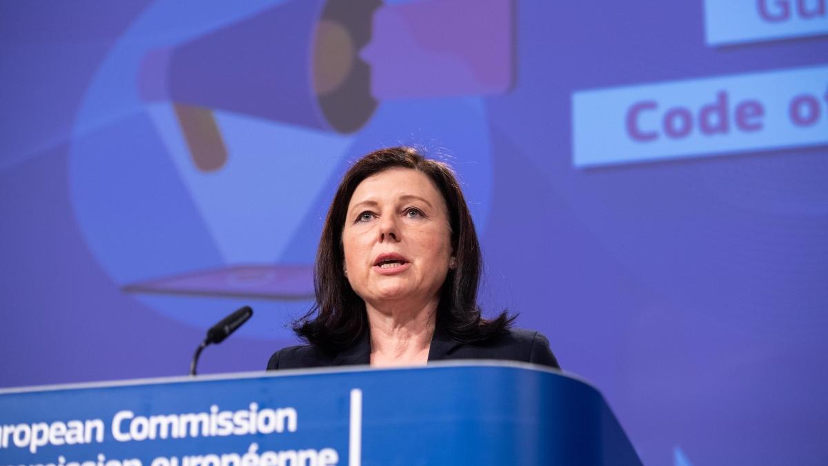 vicepresedinte comisia europeana cladimir putin primul lista sanctiuni