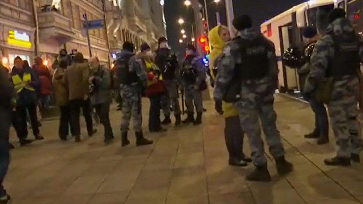 protest razboi rusia arestati