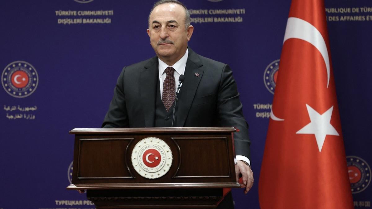 turcia pune aplicare conventia montreux blocare nave razboi marea neagra