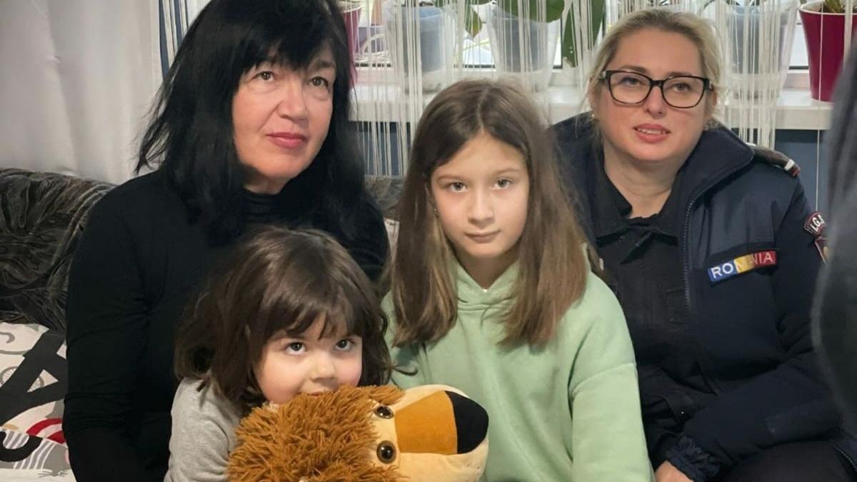 doi soti pompieri ucraina trimis copii romania colega isu suceava