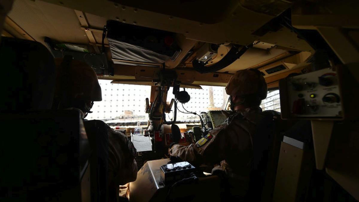 convoi militar armata romana accident buzau trei autovehicule implicate