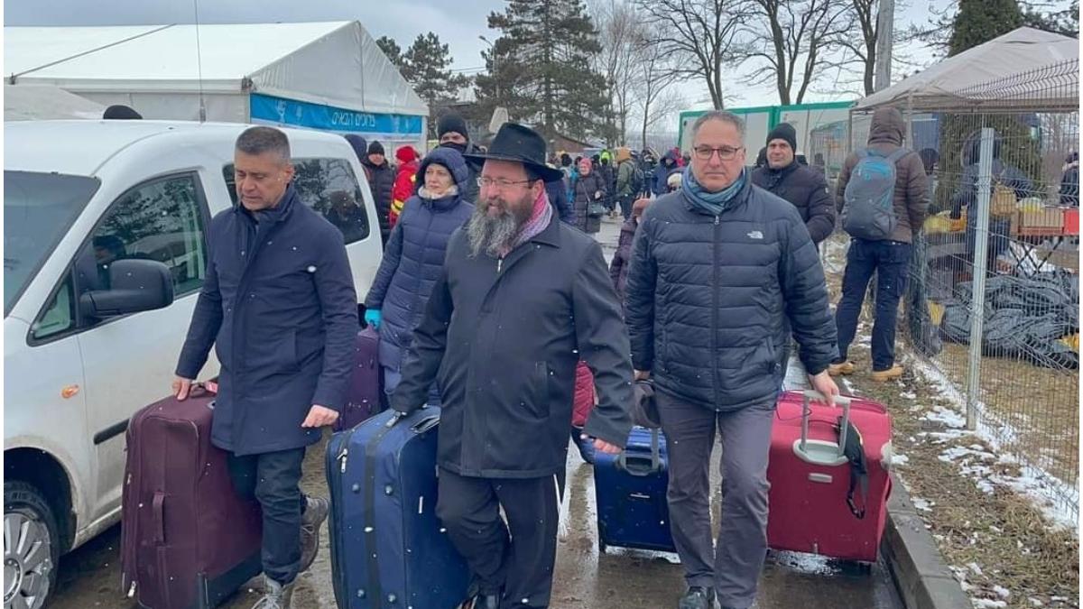 scene emotioante granita romaniei poze barbat plangand