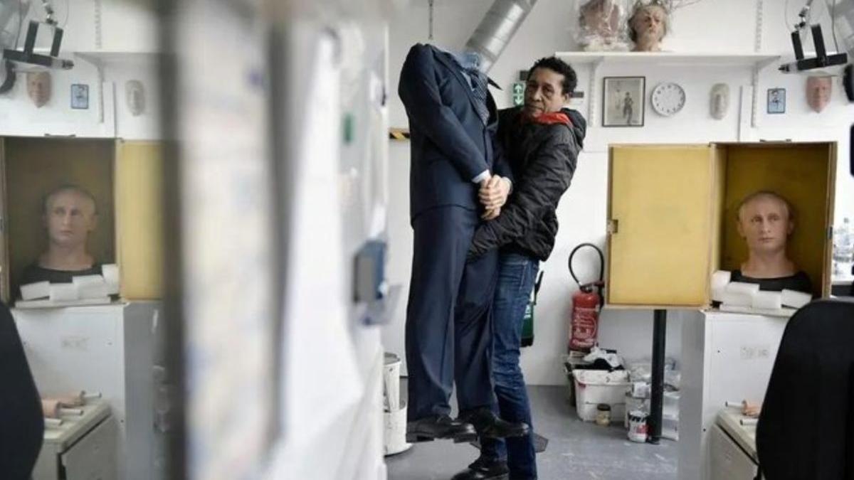 muzeu ceara paris grevin retras expozitie statuia putin