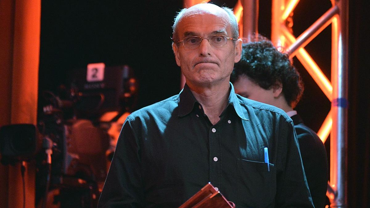 cristian tudor popescu nebunie pastile iod oameni nu cred vaccin covid