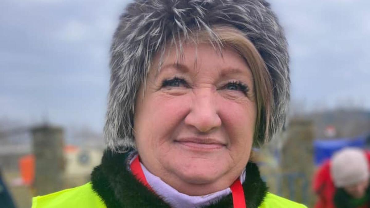 femeie parcurge 10 kilometri vama siret refugiati