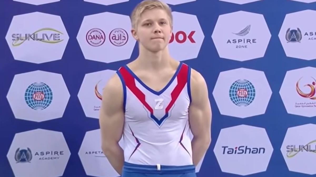 gimnast rus ivan kuliak gest sfidator cupa mondiala simbol z