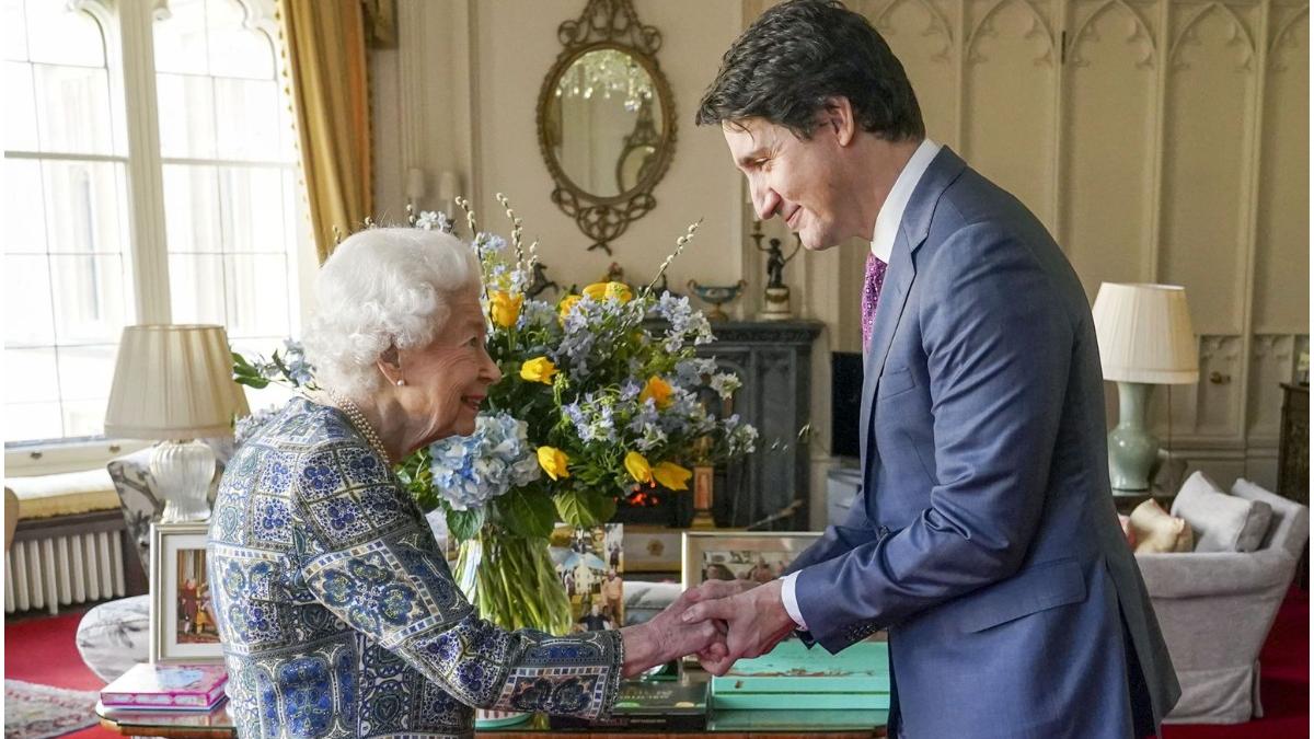 regina elisabeta a ii a mesaj subtil sustinere pentru ucraina prima intalnire oficiala infectare