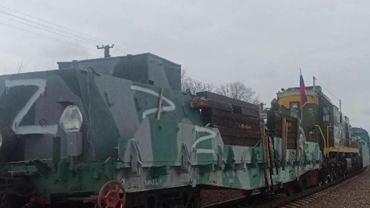 tren militar blindat adus ucraina armata rusa