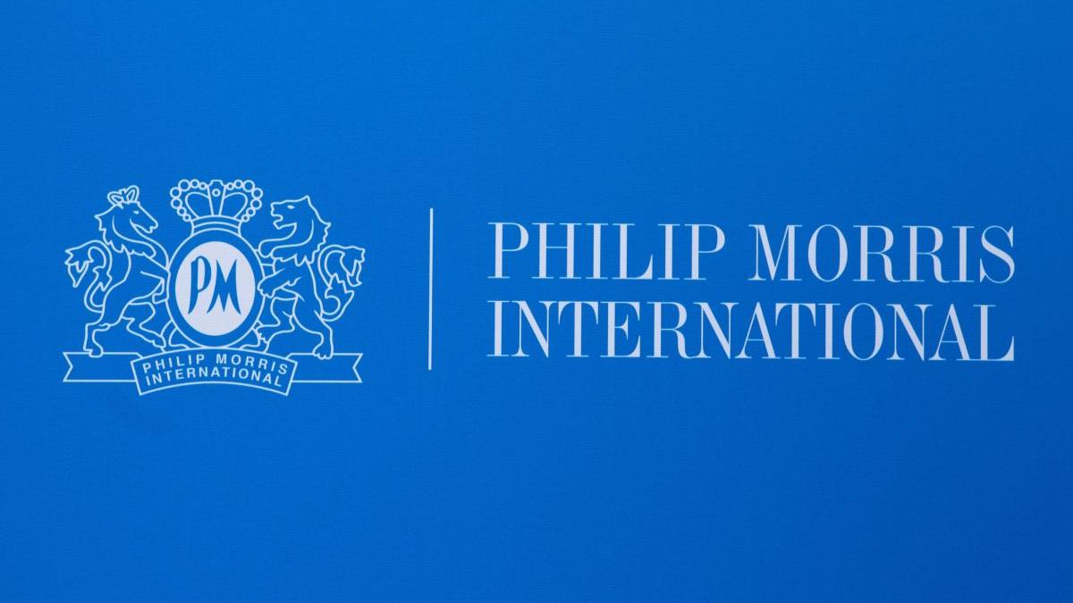 philip morris international reduce operatiuni rusia doneaza ong romania refugiati ucraieni