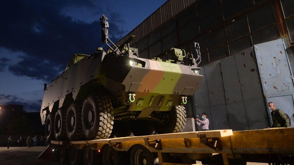 uzina mecanica bucuresti construieste 227 vehicule blindate pirahna nicolae ciuca moment mandrie