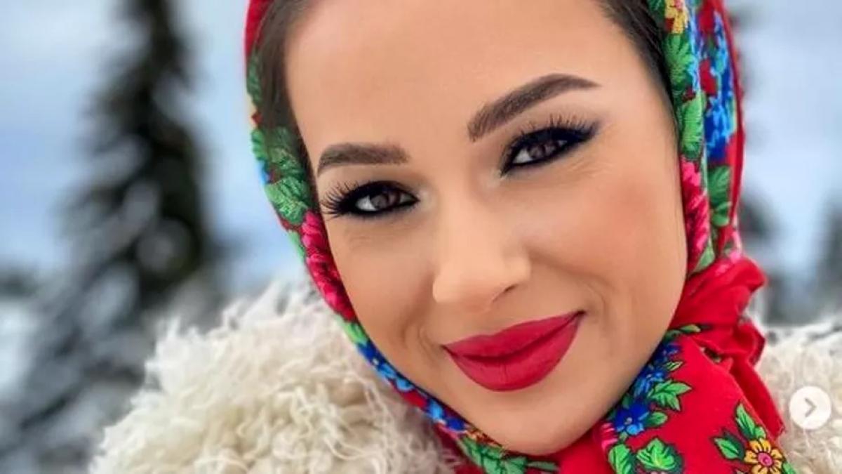 vladuta lupau prima imagine cu burtica de gravida chiar de buna vestiere