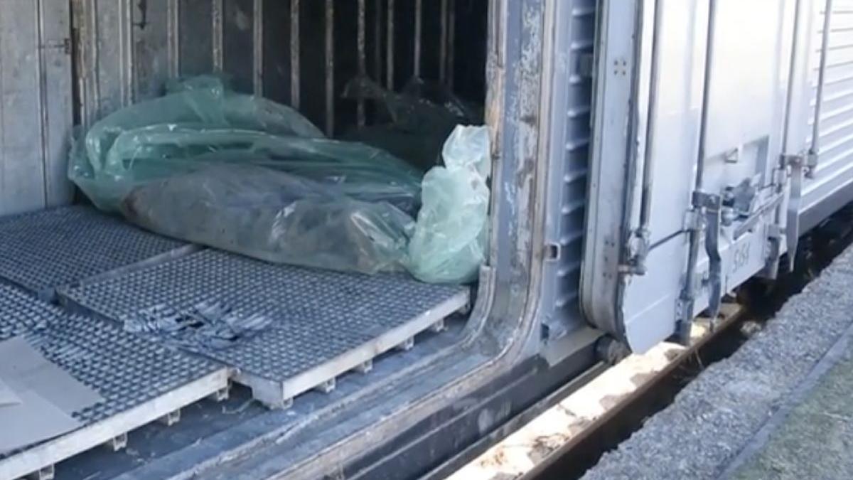 cadavre militari rusi stranse ucraineni