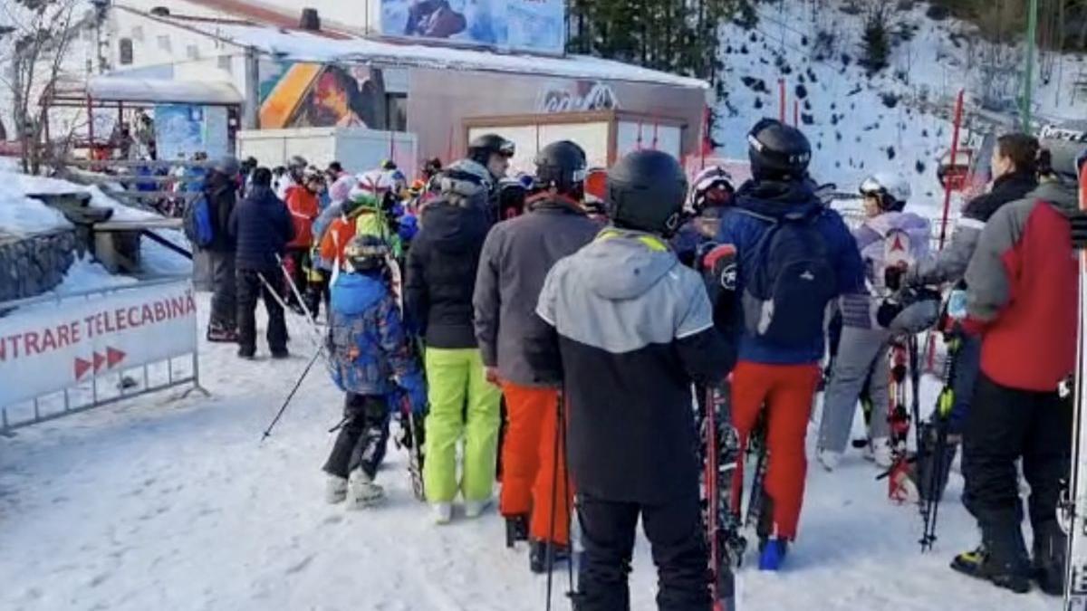 coada telecabina poiana brasov