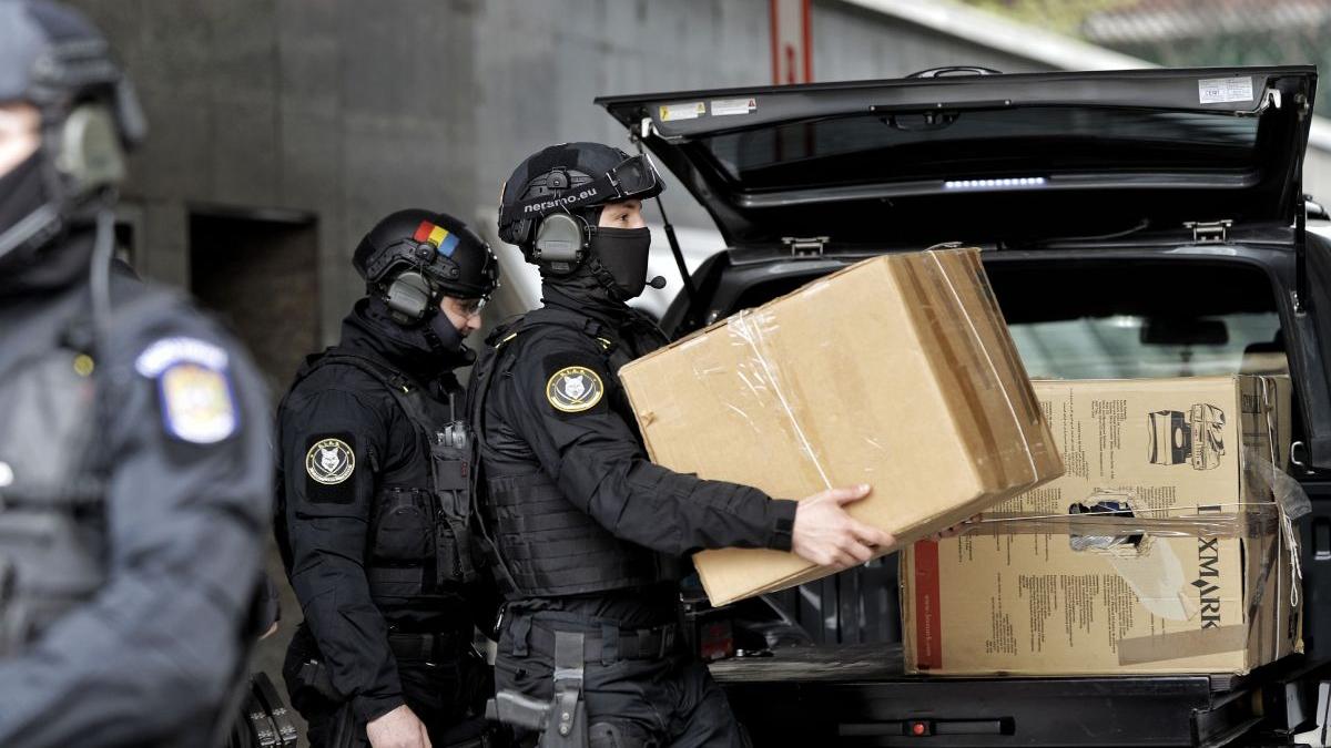 mafioti romani diicot impuscat barbat refuzat afacere cocaina