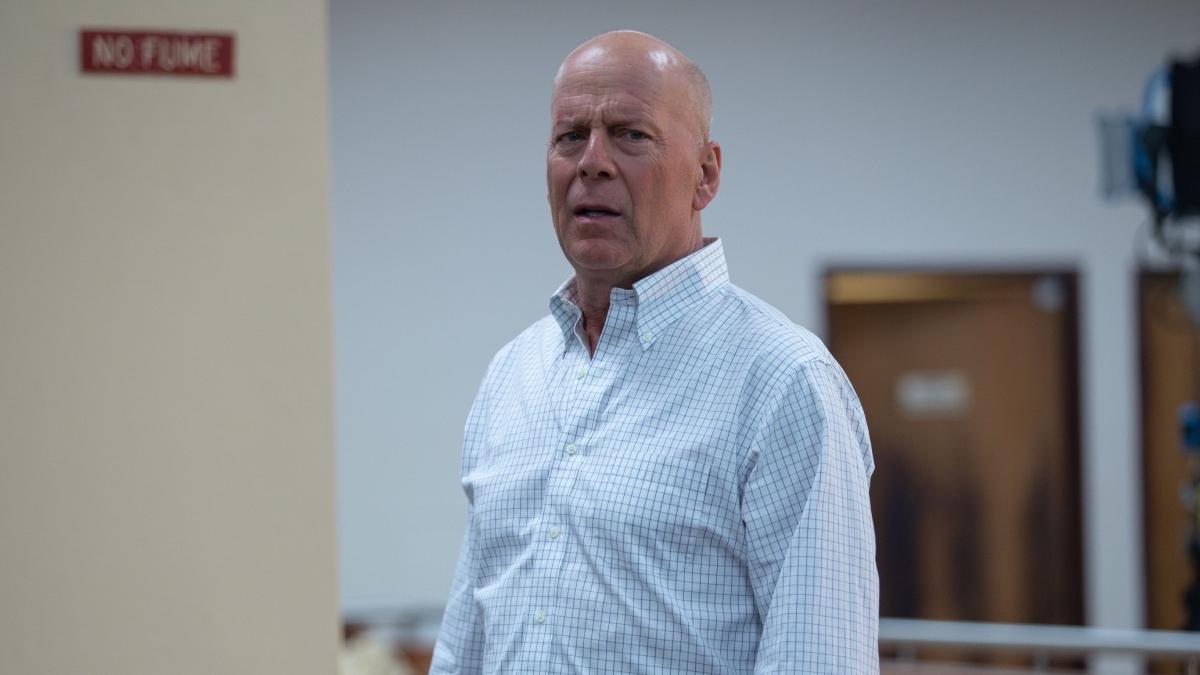 bruce willis renunta actorie diagnosticat afectiune grava creier